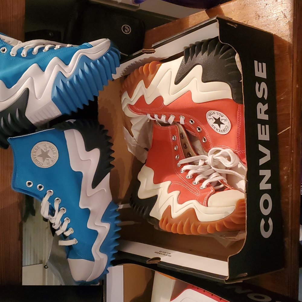 Converse. ( Ea) Flash. $80 First Pair - image 4